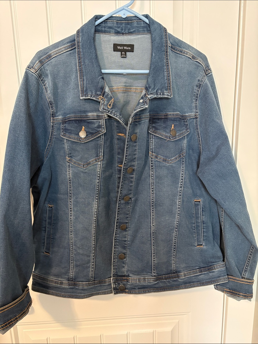 Well Worn Women’s Medium Blue Denim Jacket